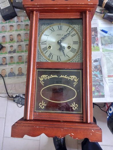 Vintage Mantlepiece Clock in very good condition