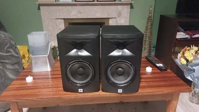 JBL speakers x2 JBL LSR305 Studio Monitor