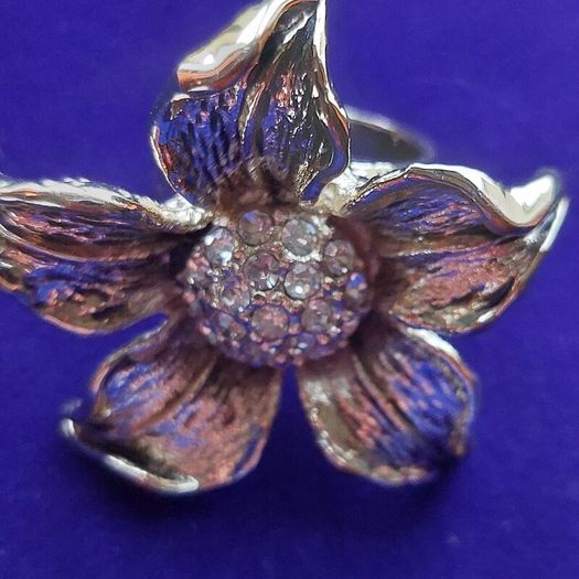 dress ring 3 for 2 on all clothing and jewellery