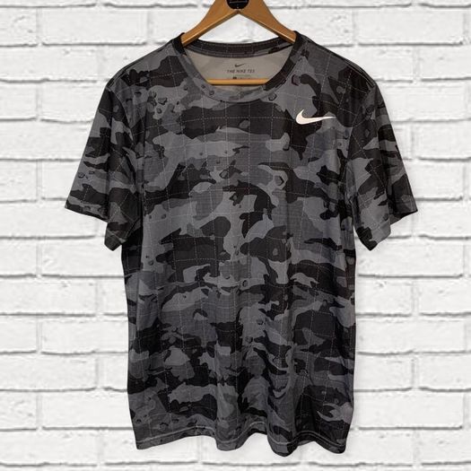 Nike T-Shirt