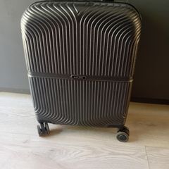 Small Suitcase/Hand Luggage