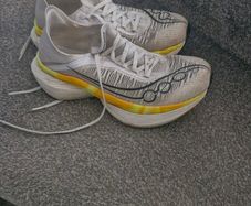 Saucony