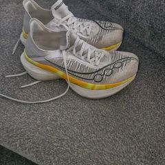 Saucony