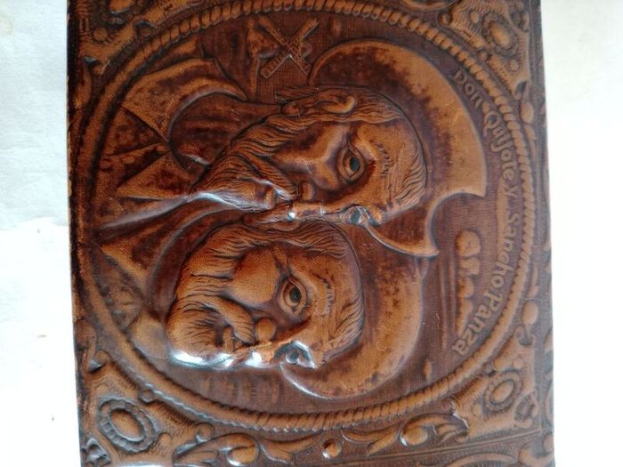 Vintage Tooled Leather Musical Cigar Box with Accessories