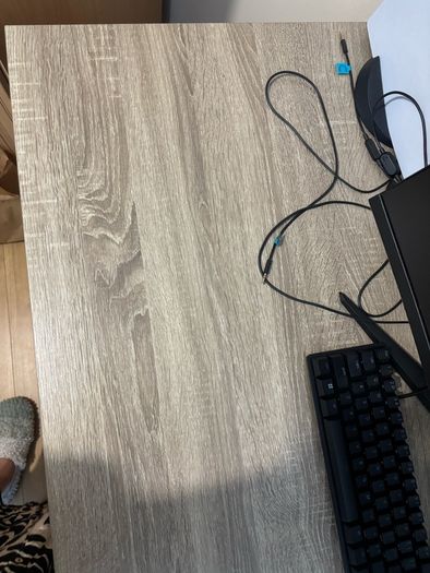 Desk good as new