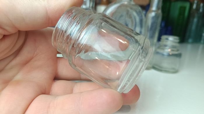 494 - Set of 6 Vintage Clear Glass Screw Cork Top Collectible Decorative Bottles and Jars