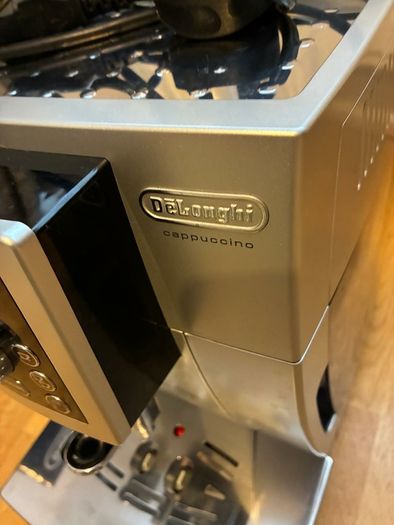 De'Longhi  Cappuccino