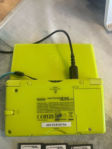 nintendo ds lime green