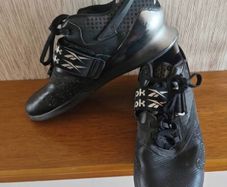 Reebok weightlifting shoes