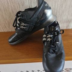 Reebok weightlifting shoes