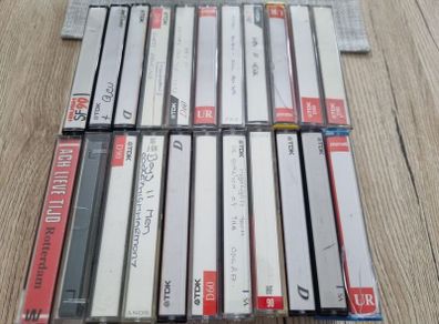 22 cassette tapes used