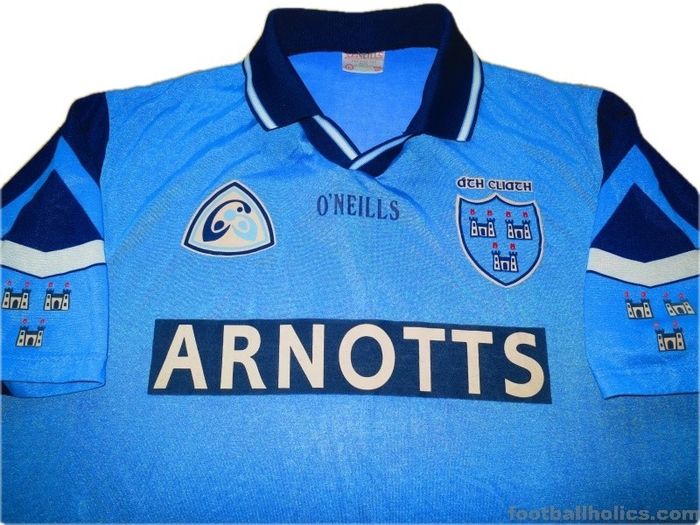 Limited Edition 1995 Dublin Bobble Hat