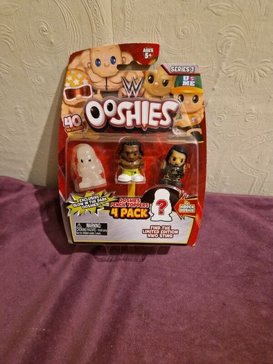 Brand New WWE Ooshies series 1