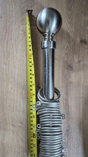 Extendable Curtain Pole 28mm Chrome Eyelet Pole 2m -3.3m