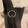 Tod's Black leather bucket bag Image 8