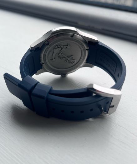 Scurfa dive watch