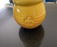Le Creuset Honey Pot