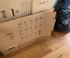 Free IKEA boxes