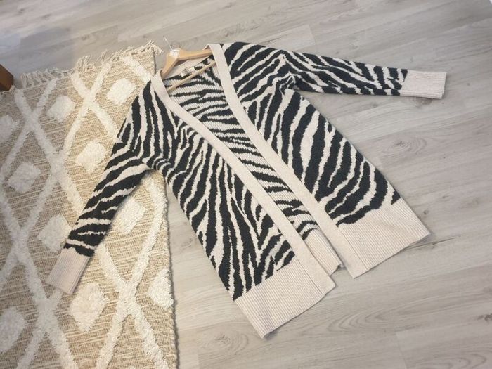 Animal Print Cardigan Size Small