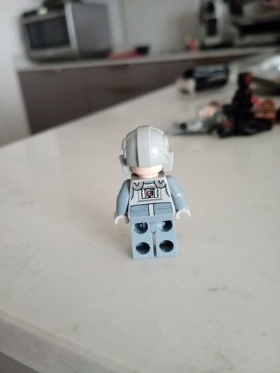 Lego star wars minifigure imperial AT-AT Driver sw0581