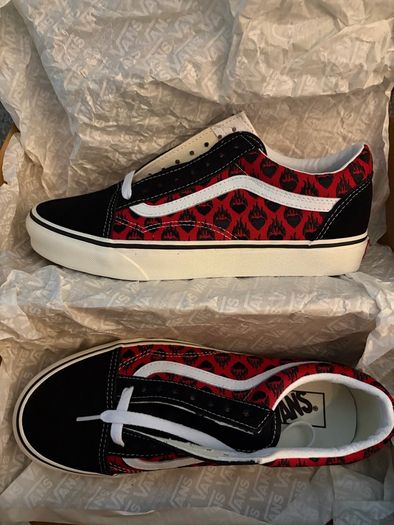 Women's Vans size 6
