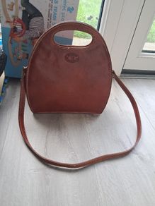 Italian leather handbag (from Tuscany)