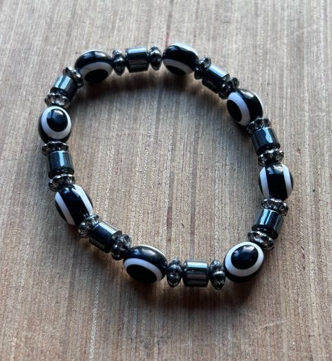 Bracelets Various (2 for 1 euro)