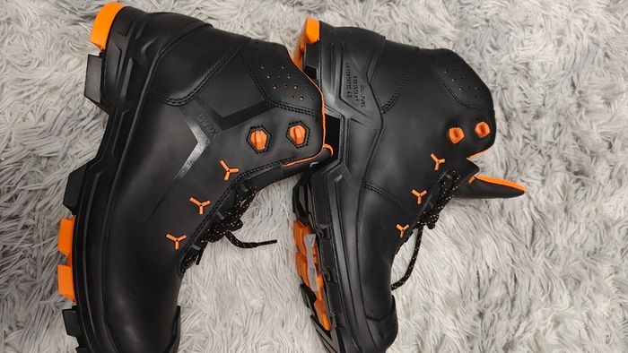 Uvex 2 safe leather boots, S3 SRC