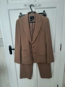 ladies clothes