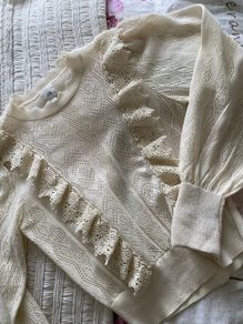 River Island top size 6-8 like new