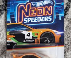 Hot Wheels - Neon Speeders - BMW M3 GT2