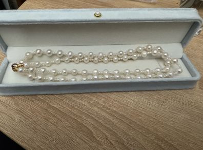 Freshwater Pearl necklace