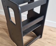 Toddler Learning Tower,  Kitchen Helper, New Condition. Never used