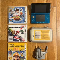 Nintendo 3DS (aqua blue) + three games and accessibility