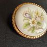 Aynsley brooch Image 2