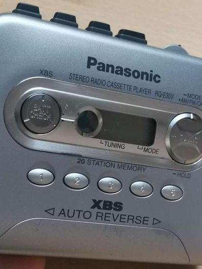 Panasonic RQ-E30V Walkman Cassette Player