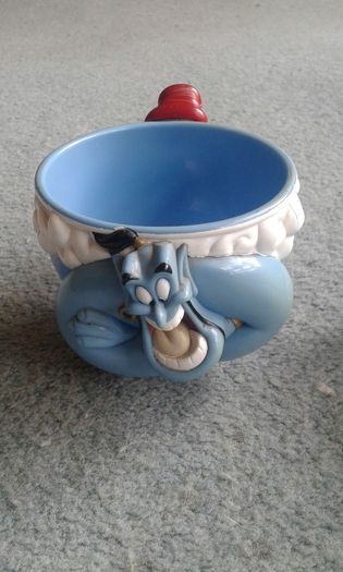 Vintage "Walt Disney's World on Ice"  "Aladdin"  and "Beauty and The Beast" Mug From 15Euro EACH