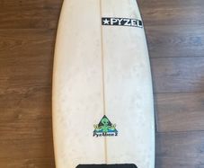 Pyzel Pyzalien surfboard