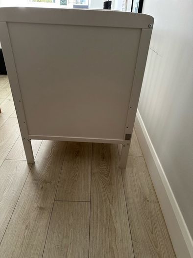 baby cot with mattress
