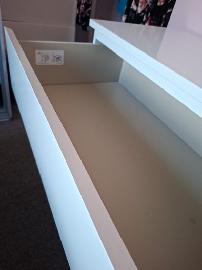 Malm chest of drawers