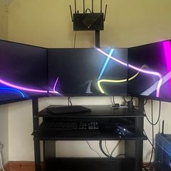 3x 32 inch computer gaming monitors with stand