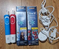 Oral b kids electric toothbrush x 2,brand new 8 heads and two charger