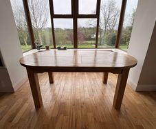 Large Extendable Oak Dining Table 195cm to 245cm
