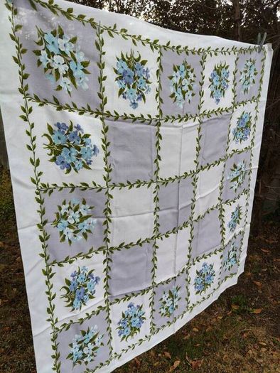 Dunmoy Irish Vintage Tablecloth