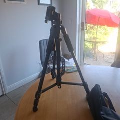 Polaroid tripod