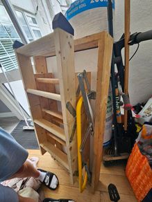 Stira (Attic Stairs)