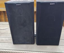 speakers