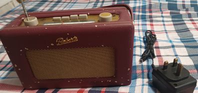 Roberts Revival Radio