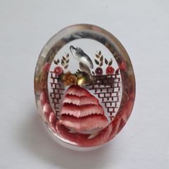 BROOCH - 40s - 50s - Reverse Carved Lucite