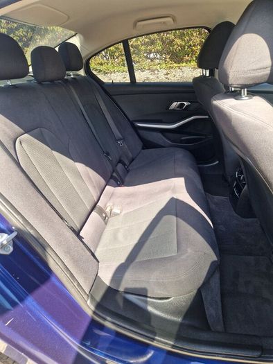 Bmw 330e.   2020